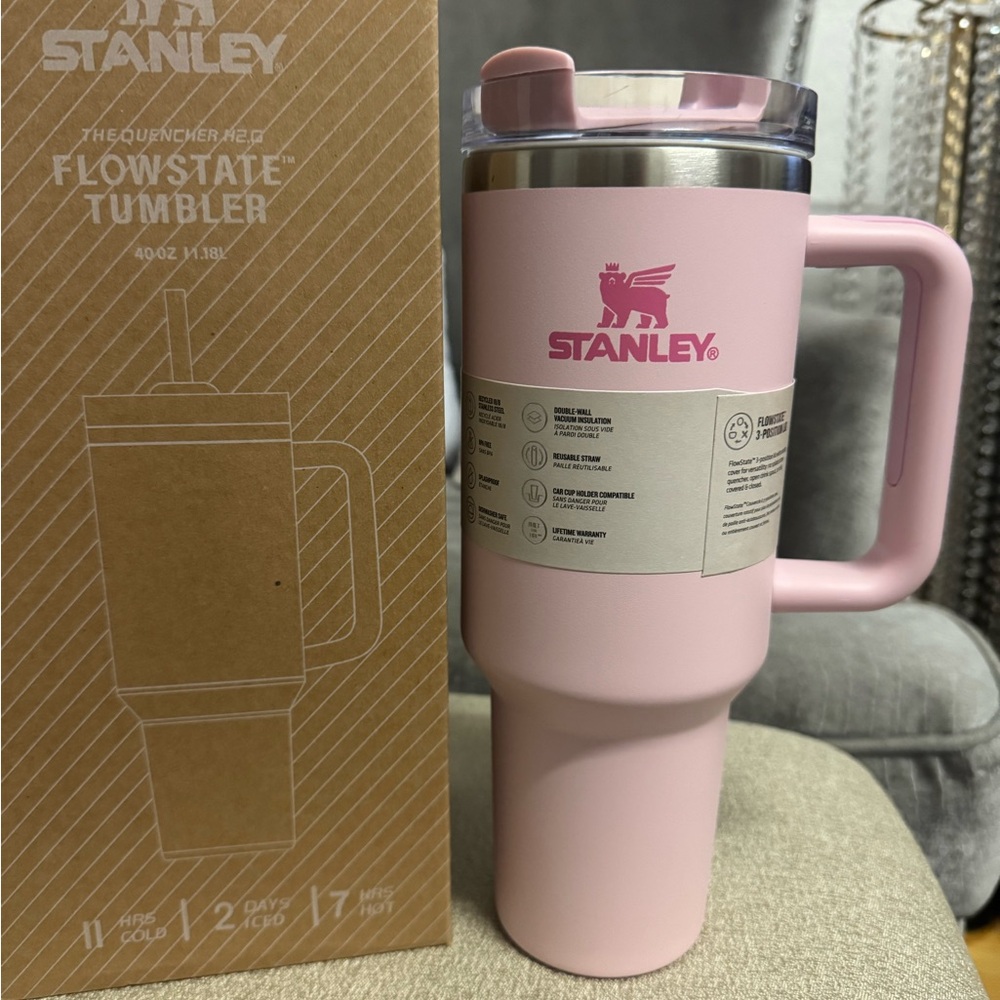 Stanley solid light Pink 40oz Tumbler with Handle. New.